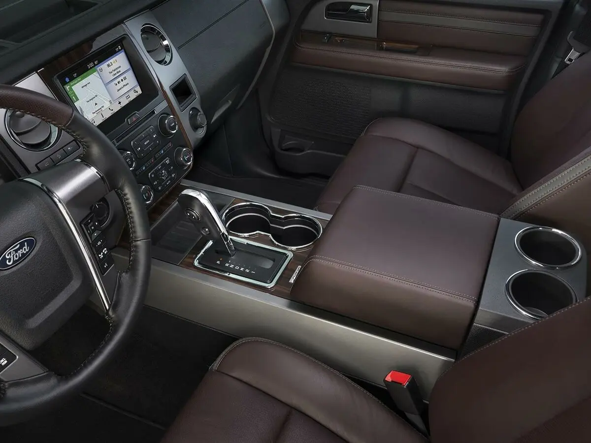 Ford Expedition III Рестайлинг Внедорожник 5 дв. — сүрөт 8
