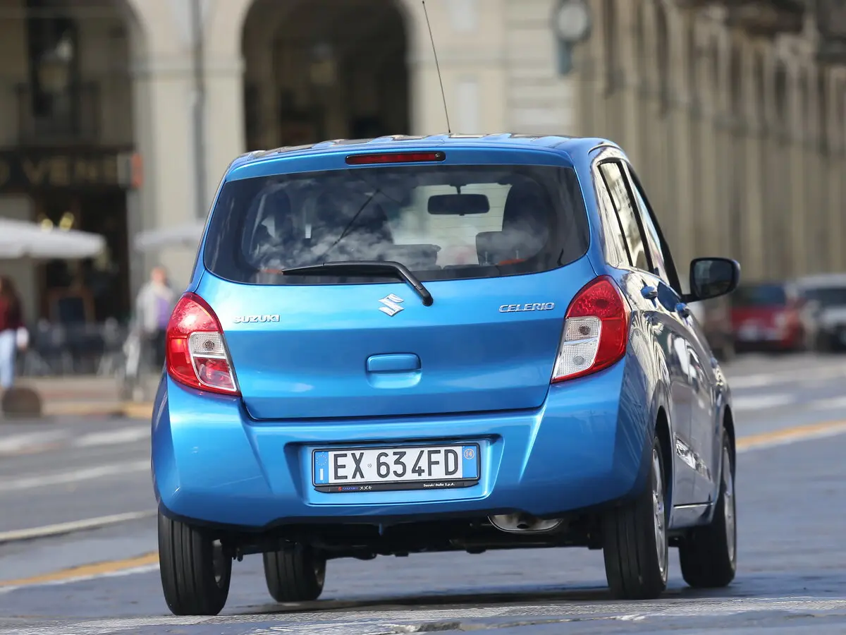 Suzuki Celerio II Хэтчбек 5 дв. — photo 4
