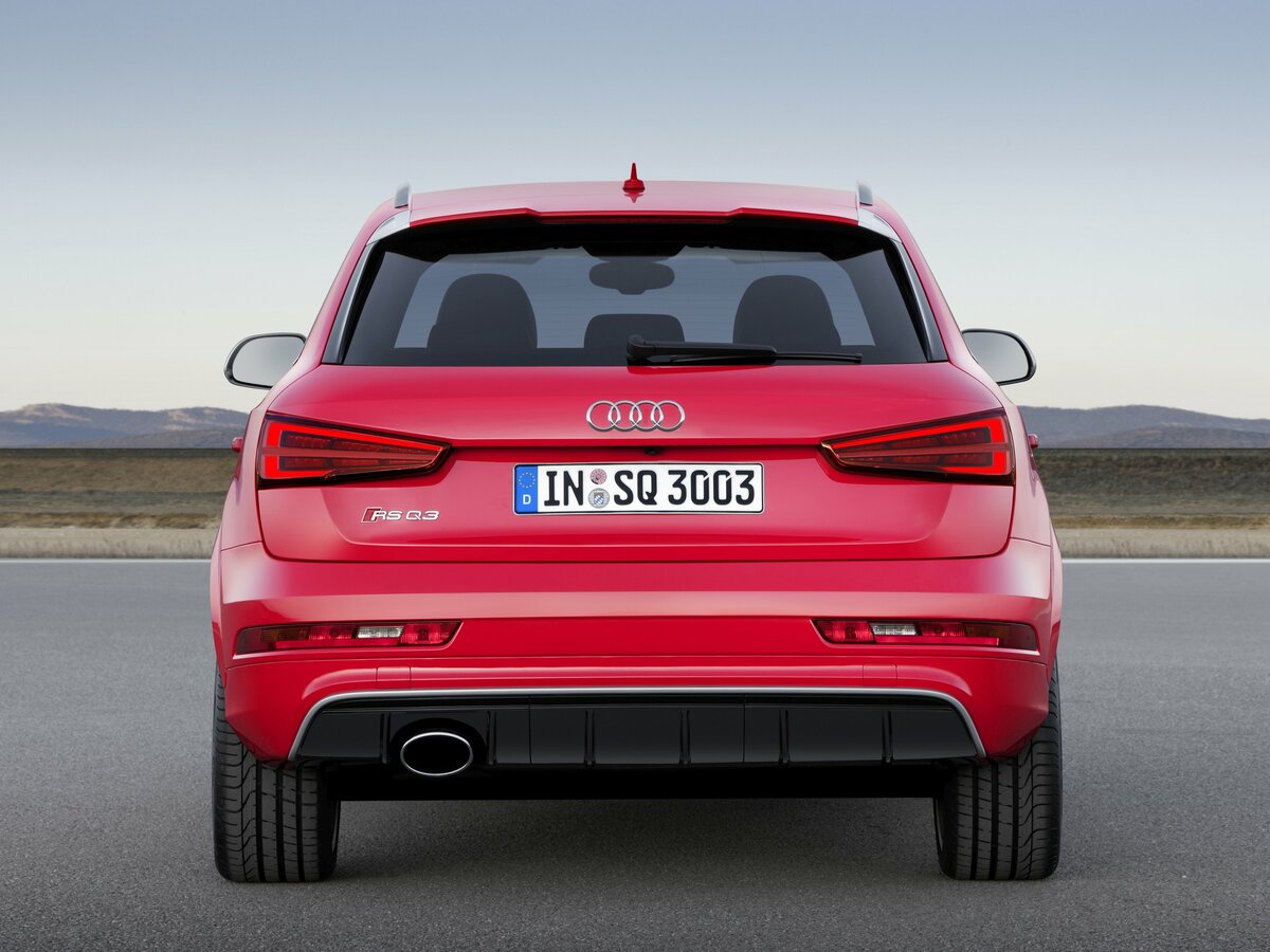 Audi RS Q3 I (8U) Рестайлинг Внедорожник 5 дв. — фото 4