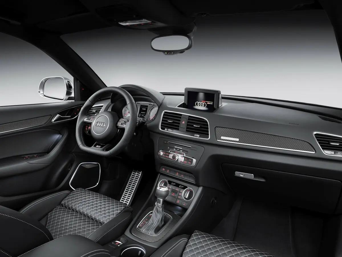 Audi RS Q3 I (8U) Рестайлинг Внедорожник 5 дв. — сүрөт 7