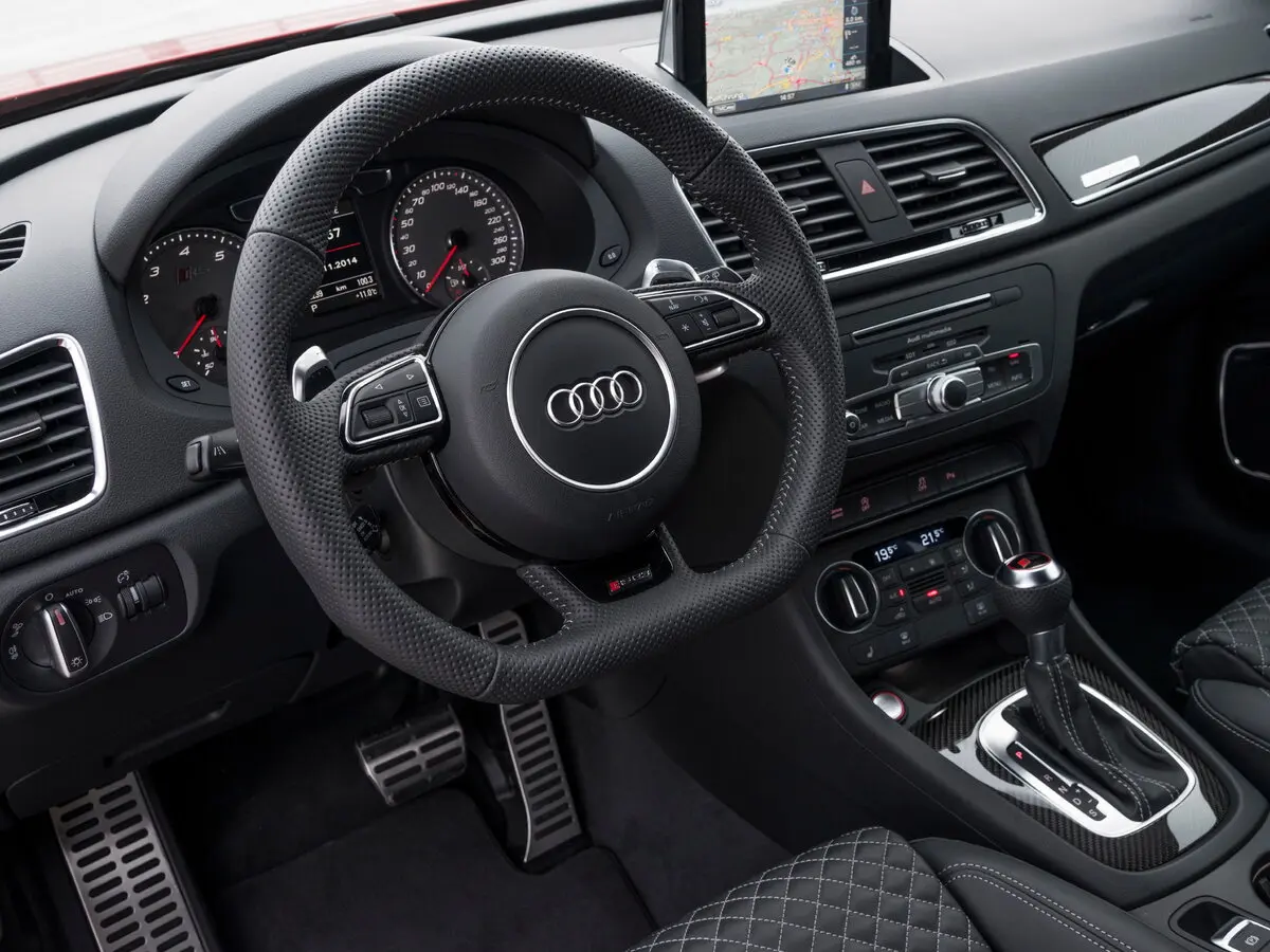 Audi RS Q3 I (8U) Рестайлинг Внедорожник 5 дв. — сүрөт 10