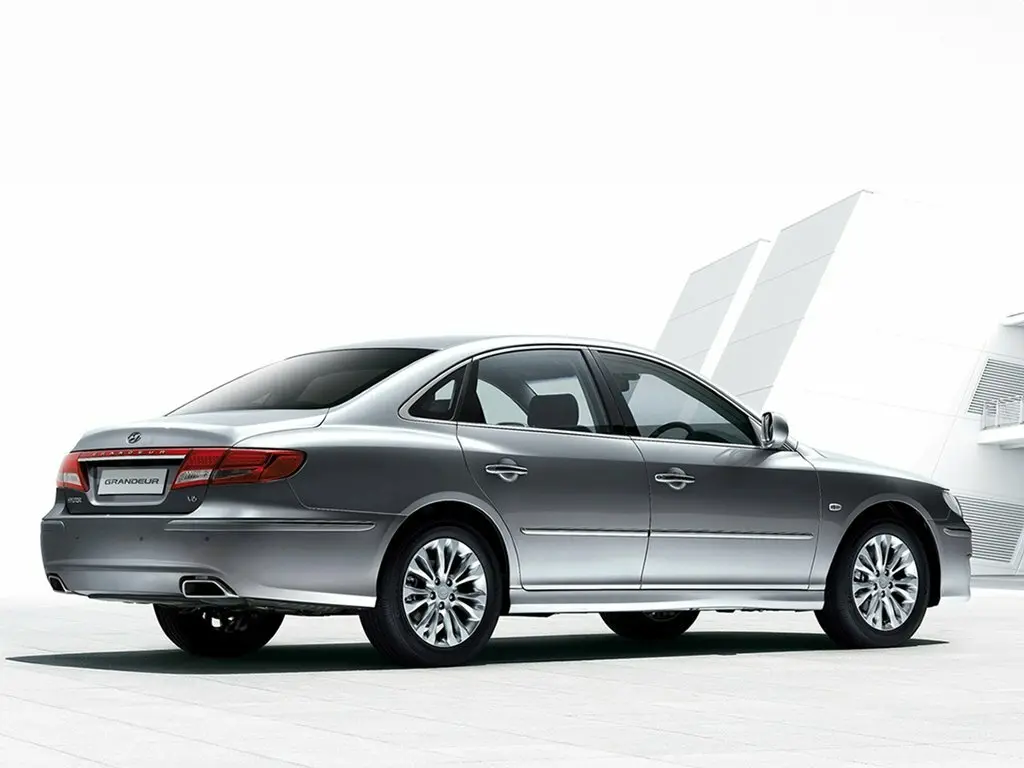 Hyundai Grandeur IV Рестайлинг Седан — фото 4