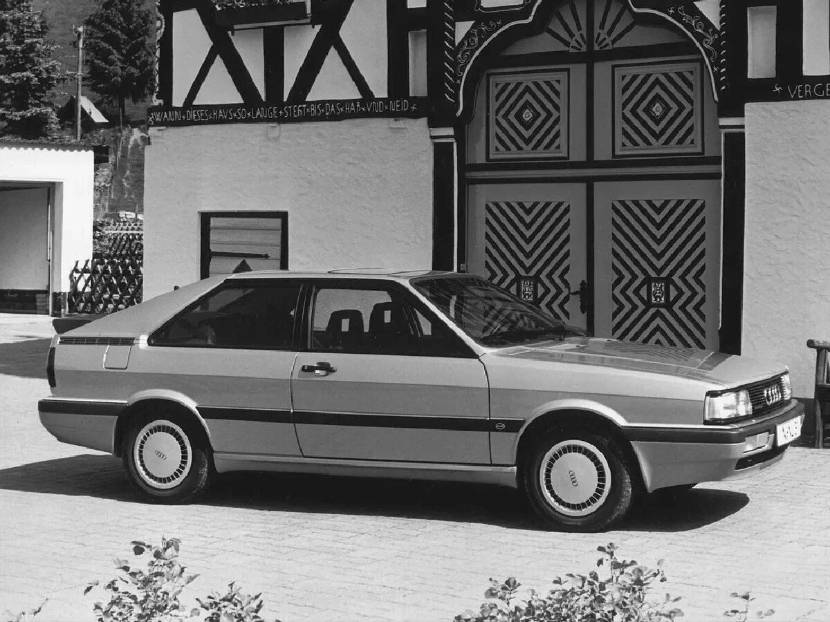 Audi Coupe I (B2) Рестайлинг Купе — фото 3