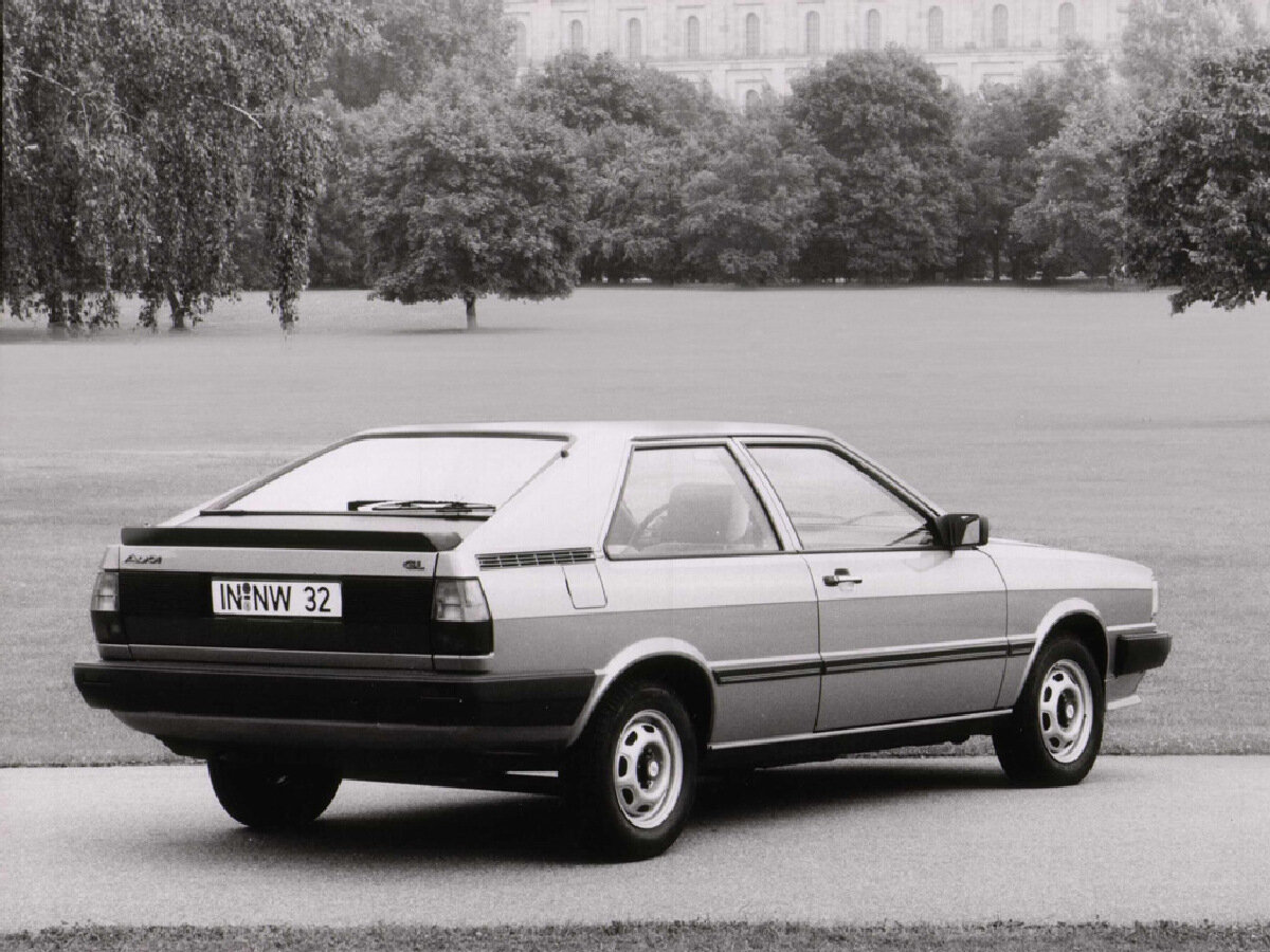 Audi Coupe I (B2) Рестайлинг Купе