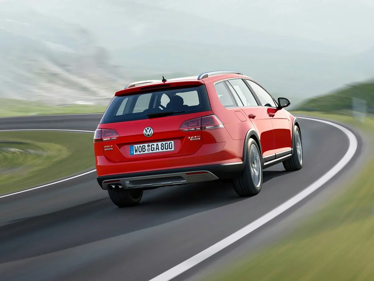 Volkswagen Golf VII Универсал 5 дв. Alltrack — фото 4