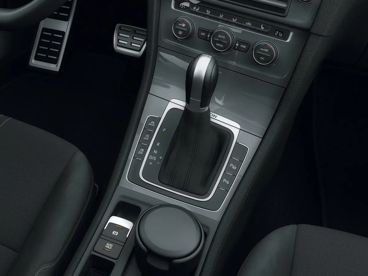 Volkswagen Golf VII Универсал 5 дв. Alltrack — фото 8