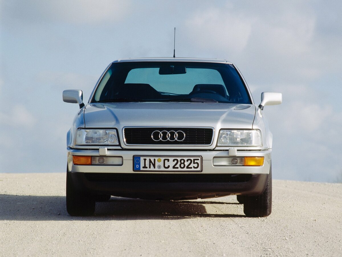 Audi Coupe II (B3) Рестайлинг Купе — фото 4