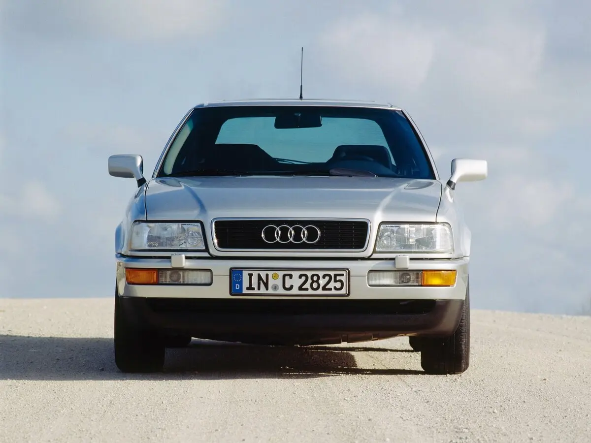 Audi Coupe II (B3) Рестайлинг Купе — сүрөт 4