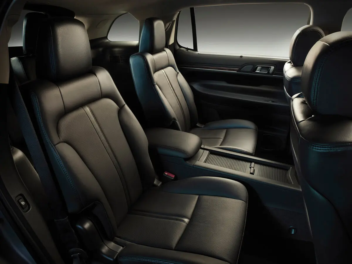 Lincoln MKT I Рестайлинг Внедорожник 5 дв. — 照片 11