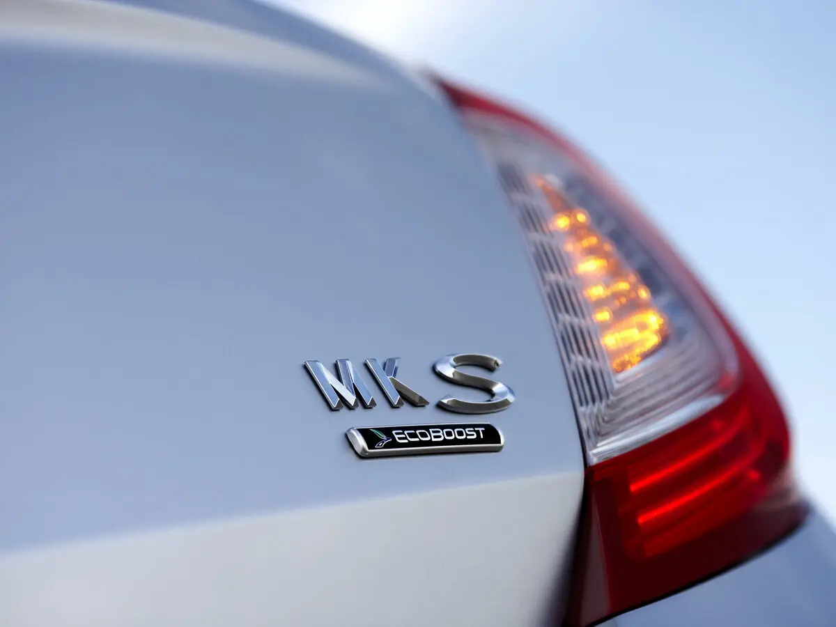 Lincoln MKS I Рестайлинг Седан — сүрөт 10