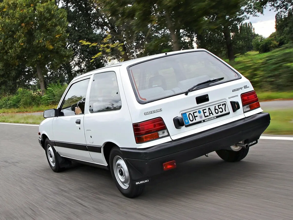 Suzuki Swift I Хэтчбек 3 дв. — сүрөт 3