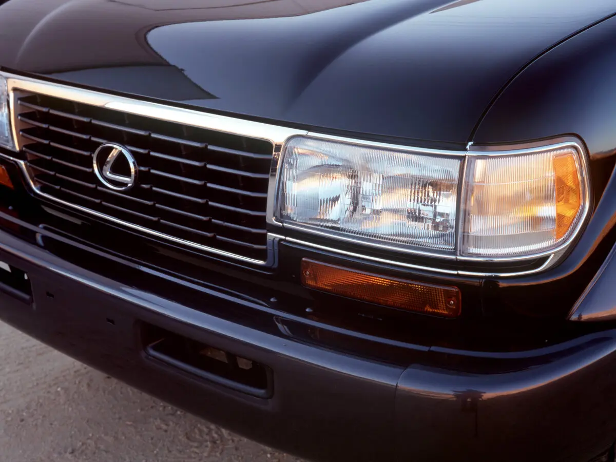Lexus LX I Внедорожник 5 дв. — фото 6