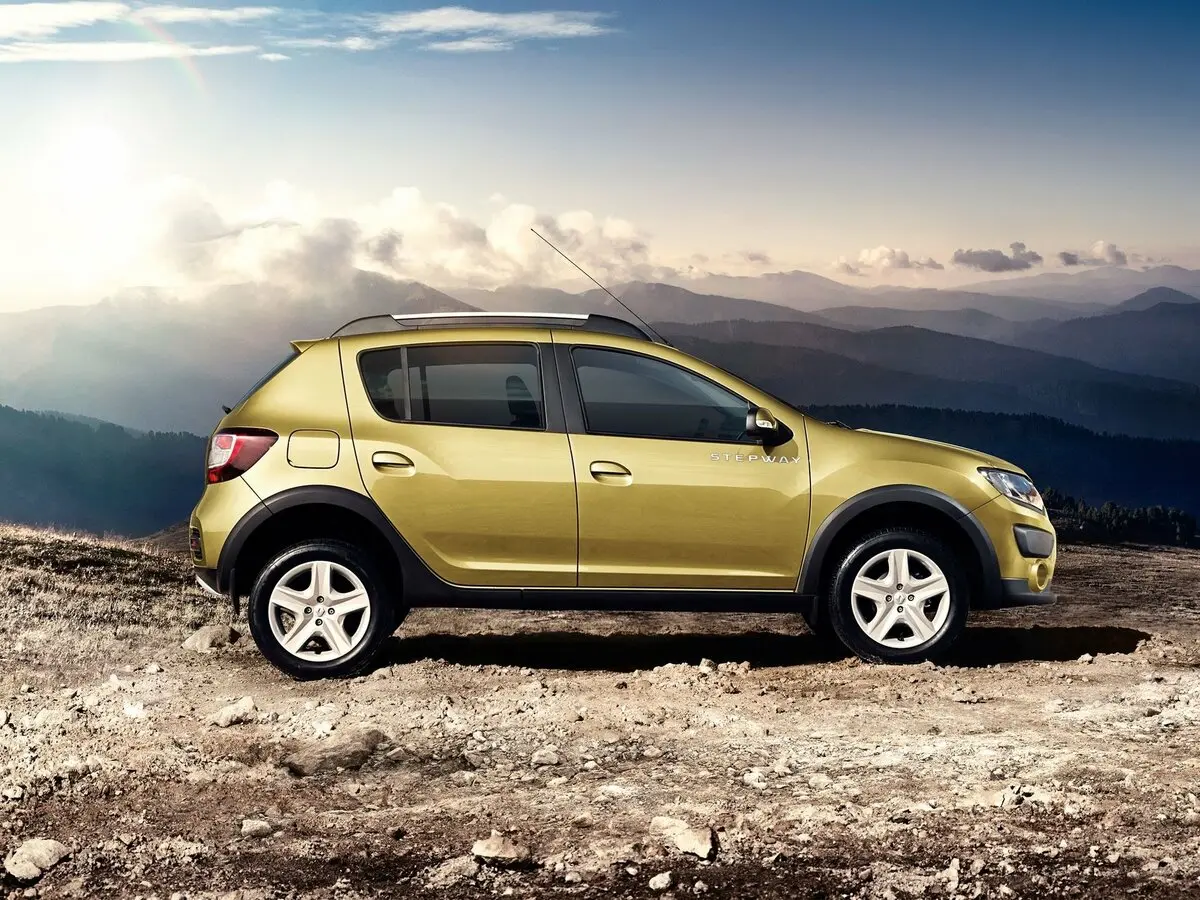 Renault Sandero II Хэтчбек 5 дв. Stepway — фото 2