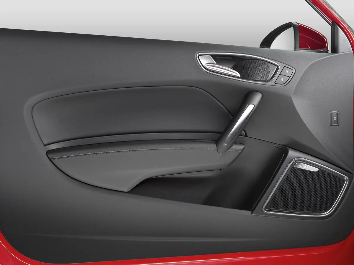 Audi A1 I (8X) Рестайлинг Хэтчбек 3 дв. — сүрөт 11