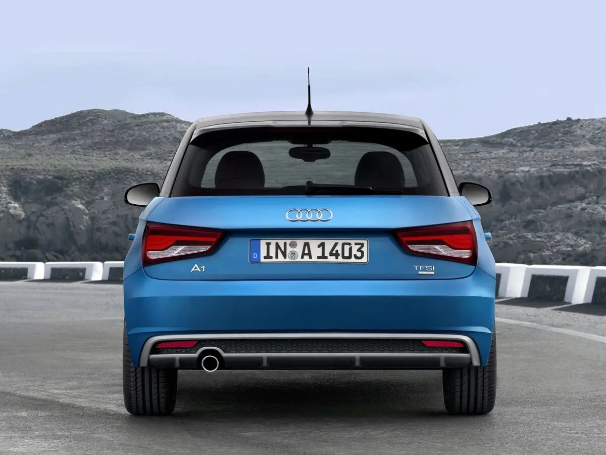 Audi A1 I (8X) Рестайлинг Хэтчбек 5 дв. Sportback — photo 4