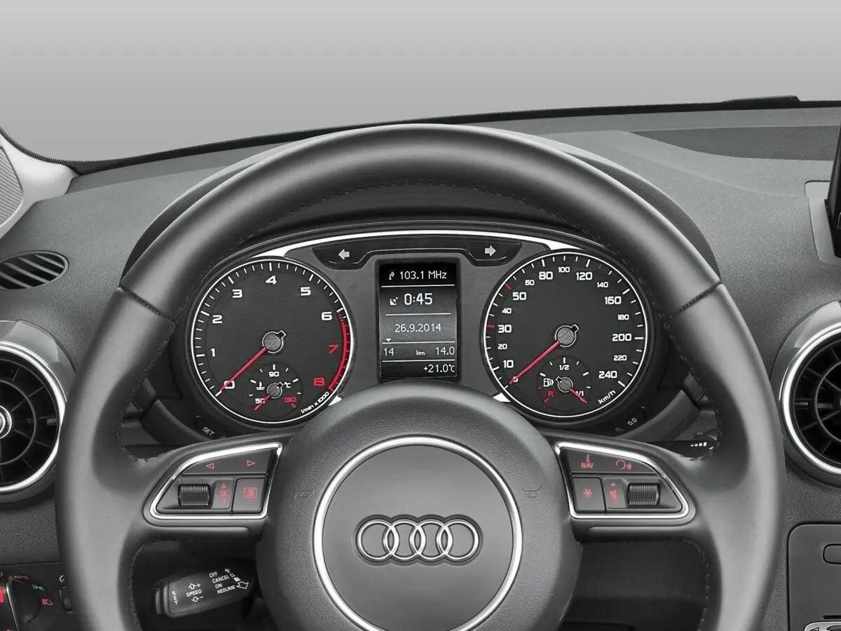 Audi A1 I (8X) Рестайлинг Хэтчбек 5 дв. Sportback — photo 9