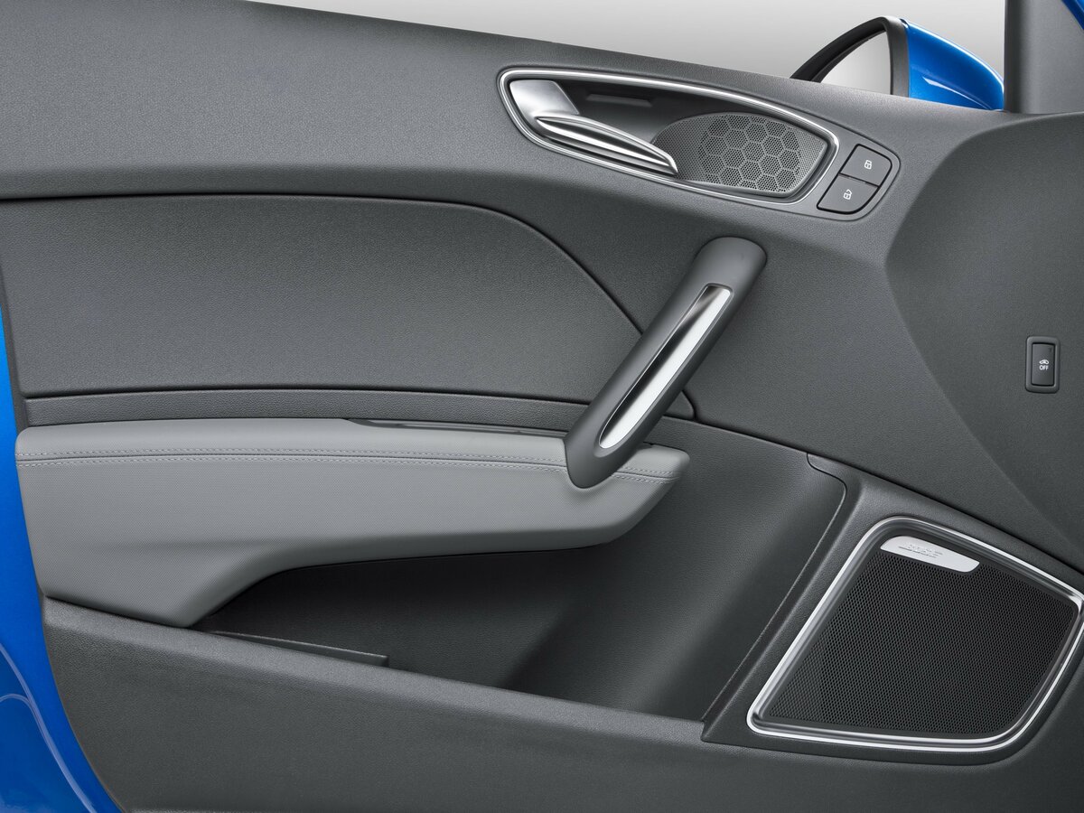 Audi A1 I (8X) Рестайлинг Хэтчбек 5 дв. Sportback