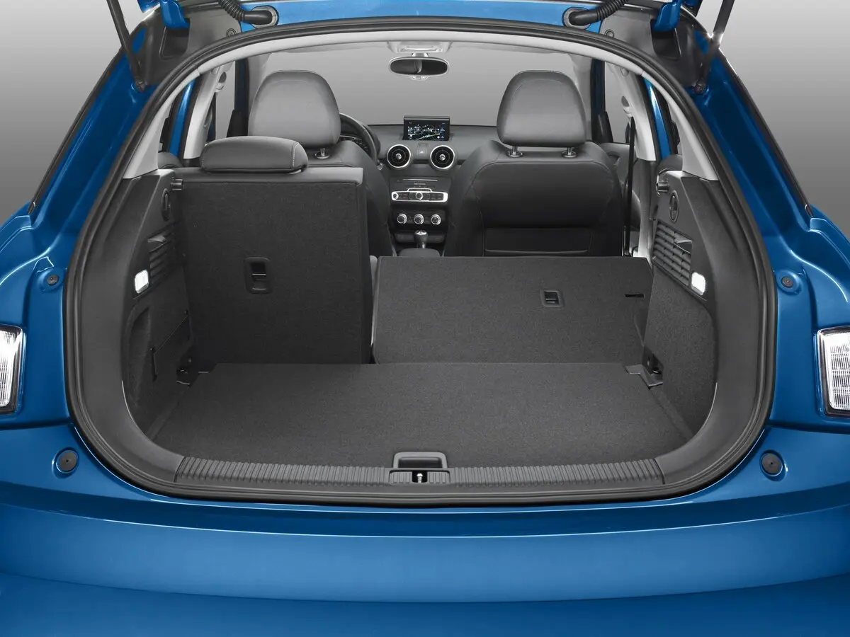 Audi A1 I (8X) Рестайлинг Хэтчбек 5 дв. Sportback — photo 15