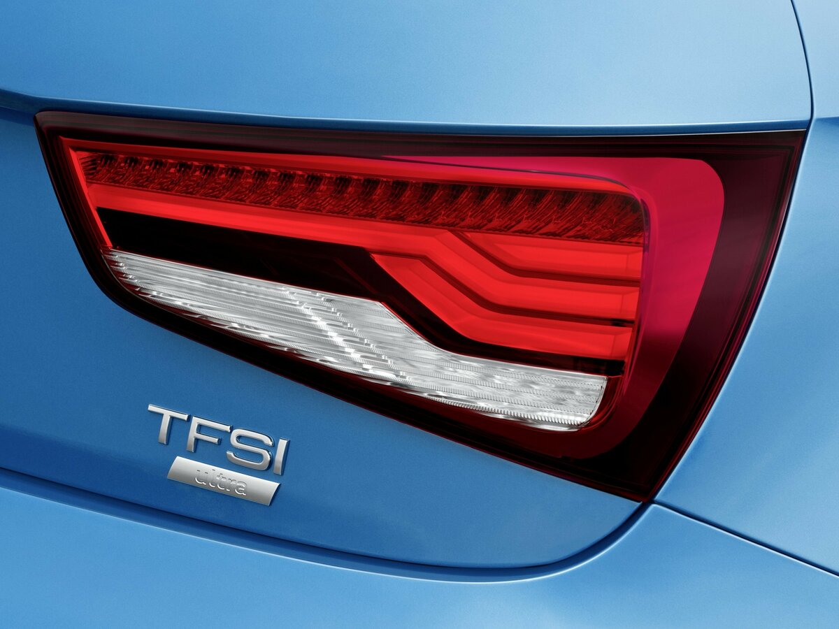 Audi A1 I (8X) Рестайлинг Хэтчбек 5 дв. Sportback