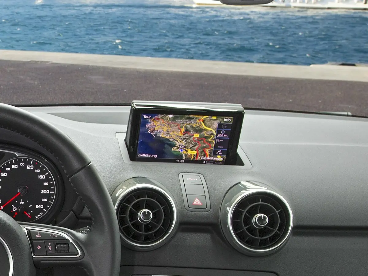 Audi A1 I (8X) Рестайлинг Хэтчбек 5 дв. Sportback — photo 20