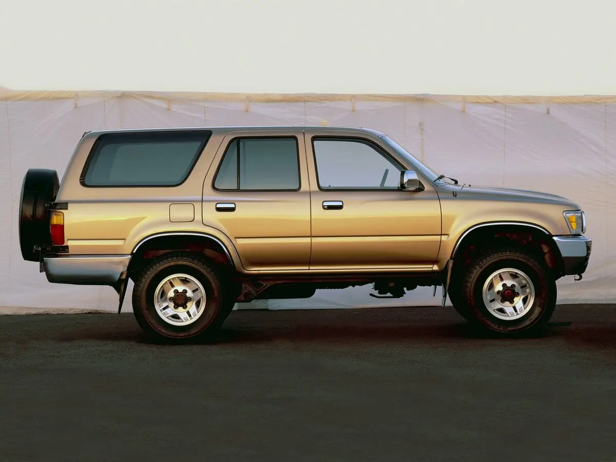 Toyota 4Runner II Внедорожник 5 дв. — фото 2