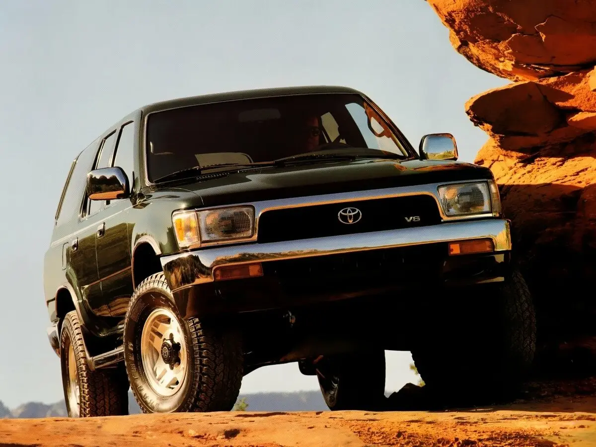 Toyota 4Runner II Внедорожник 5 дв. — фото 3