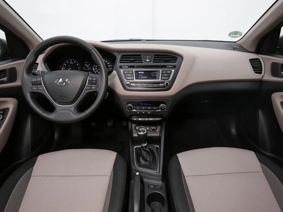 Hyundai i20 II Хэтчбек 3 дв. — сүрөт 7