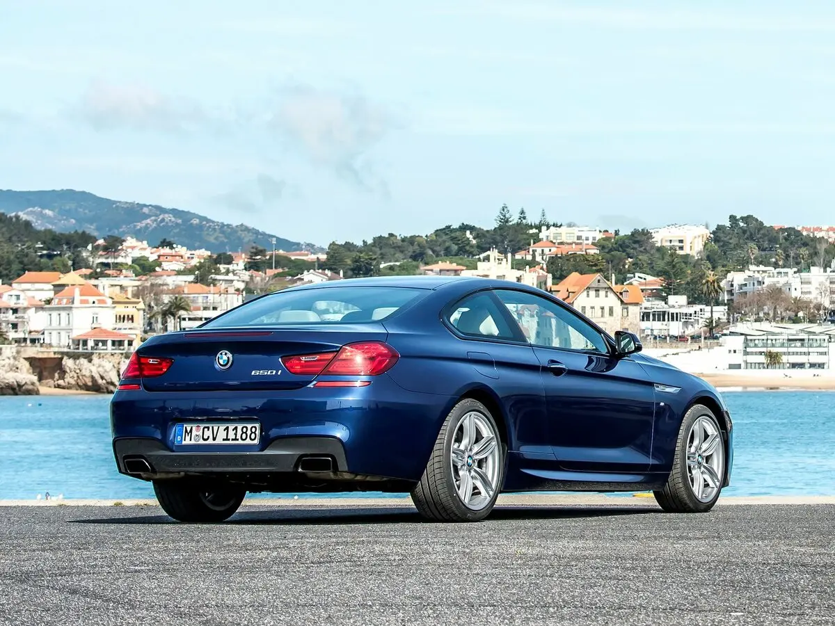 BMW 6 серии III (F06/F13/F12) Рестайлинг Купе — сүрөт 5