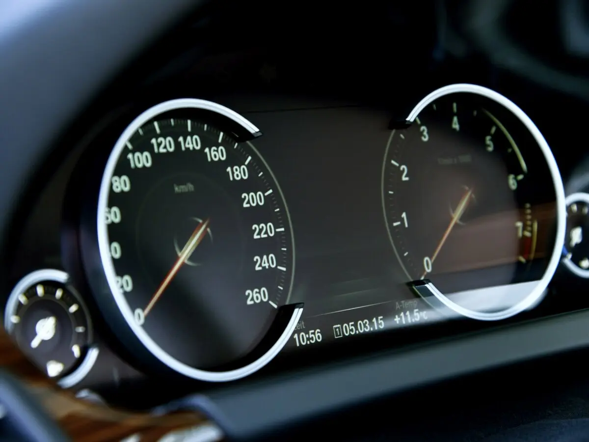 BMW 6 серии III (F06/F13/F12) Рестайлинг Кабриолет — сүрөт 9