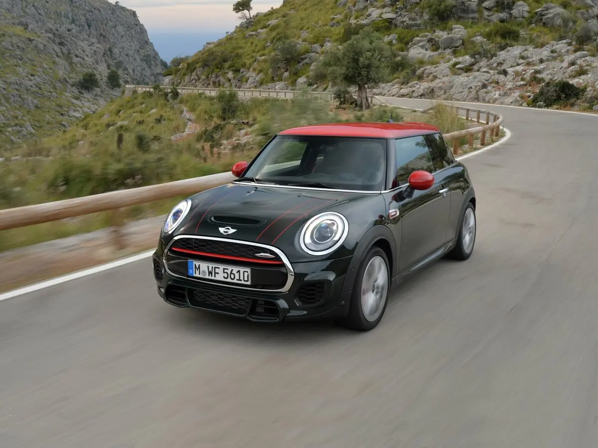 Mini Hatch III (F55/F56) Хэтчбек 3 дв. JCW