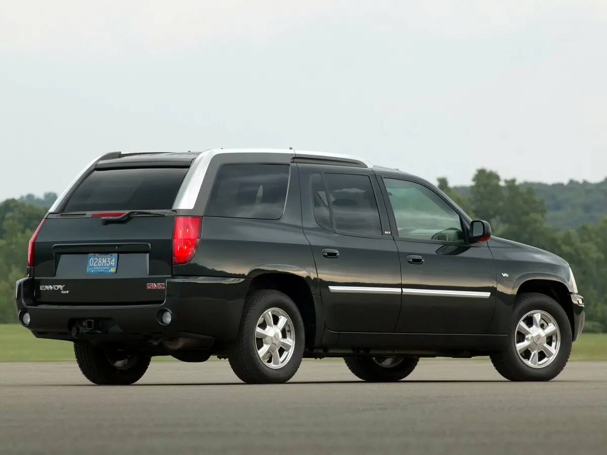 GMC Envoy II (GMT360) Внедорожник 5 дв. XUV — сүрөт 3
