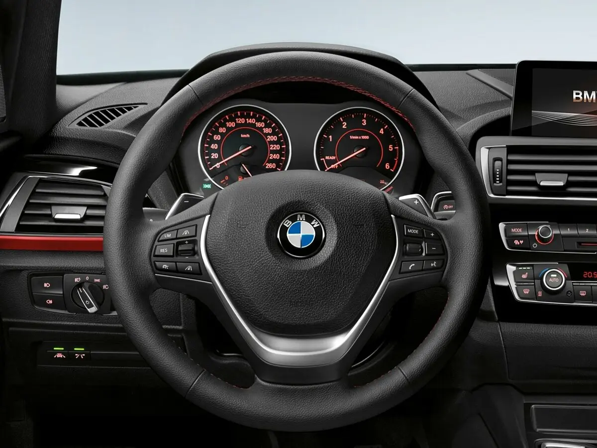 BMW 1 серии II (F20/F21) Рестайлинг Хэтчбек 3 дв. — сүрөт 9