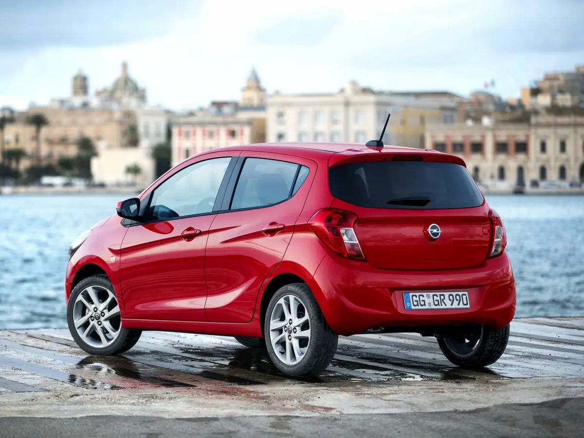 Opel Karl 2015 – 2019 Хэтчбек 5 дв. — photo 3