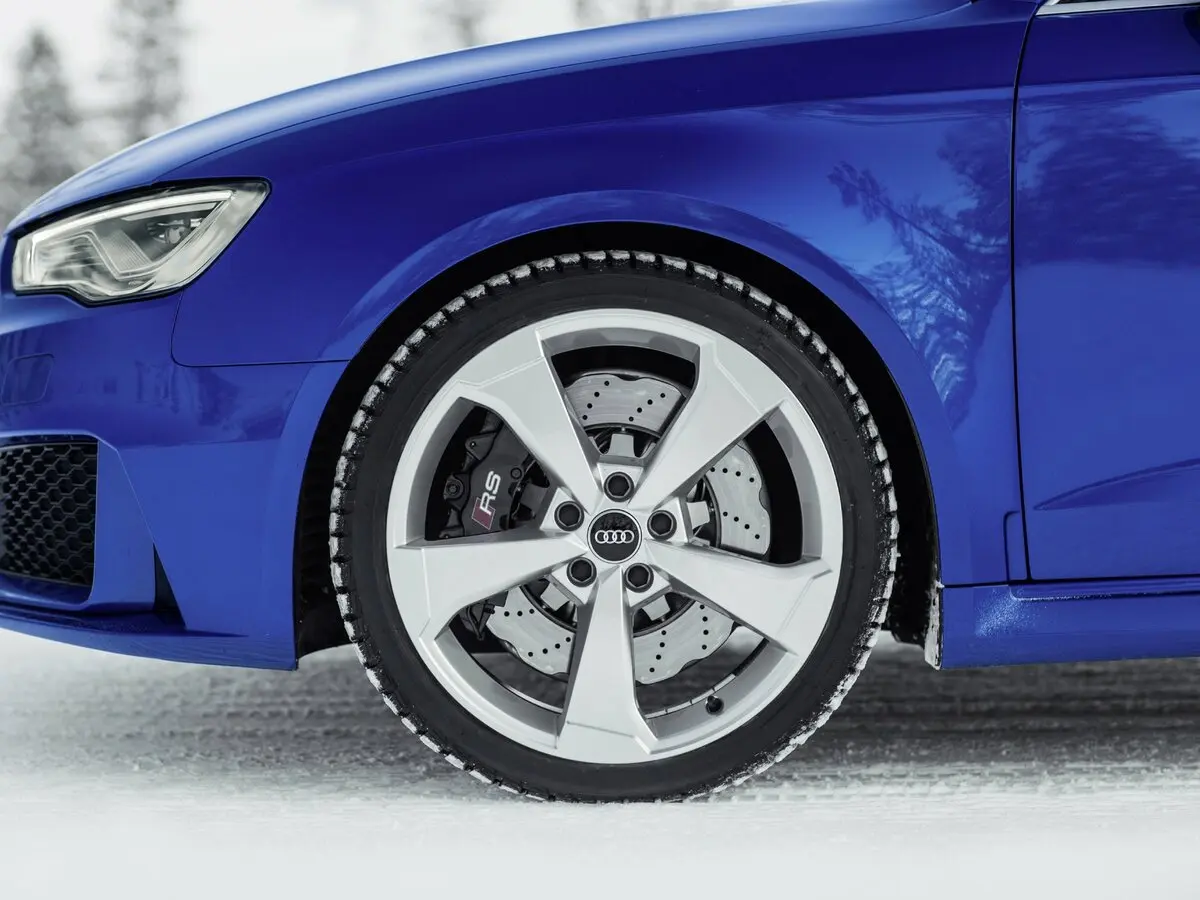 Audi RS 3 II (8V) Хэтчбек 5 дв. Sportback — сүрөт 12