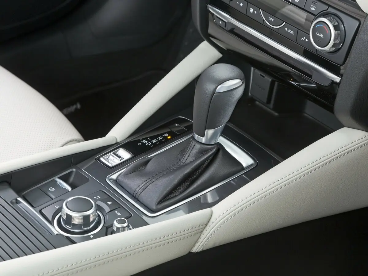 Mazda 6 III (GJ) Рестайлинг Седан — фото 14