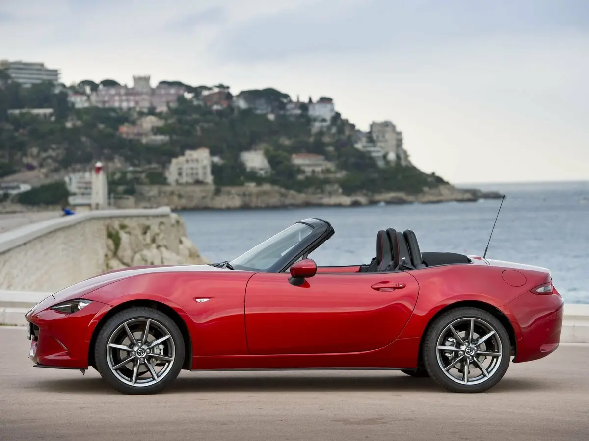 Mazda MX-5 IV (ND) Родстер — сүрөт 2
