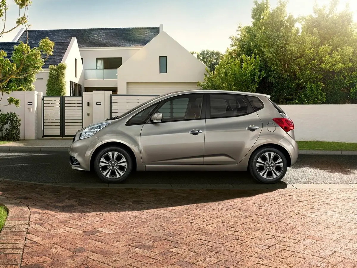 Kia Venga I Рестайлинг Компактвэн — сүрөт 2