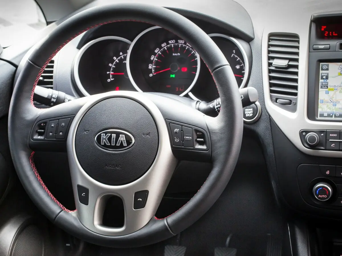 Kia Venga I Рестайлинг Компактвэн — сүрөт 9