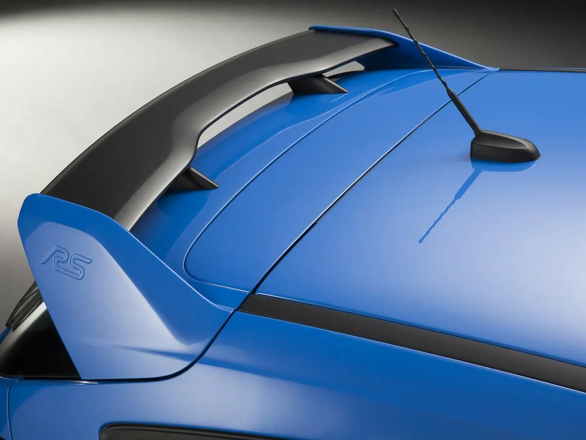 Ford Focus RS III Хэтчбек 5 дв. — сүрөт 17