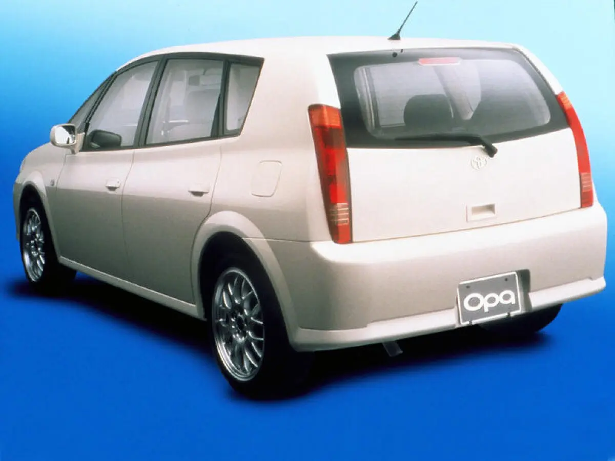 Toyota Opa I Универсал 5 дв. — фото 5
