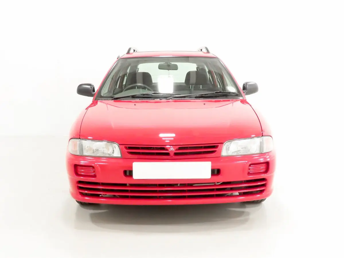 Mitsubishi Lancer VI Универсал 5 дв. — фото 4