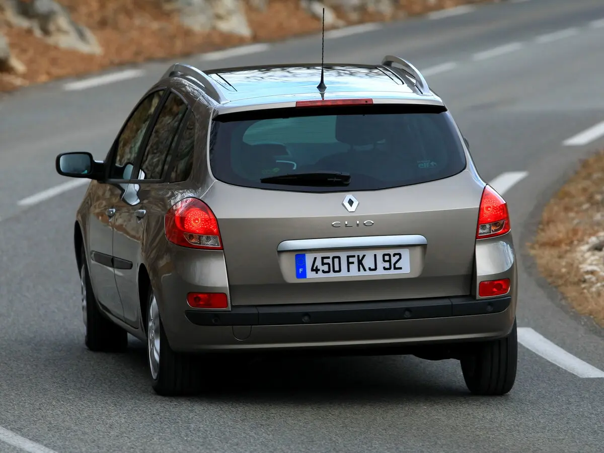 Renault Clio III Универсал 5 дв. — photo 4