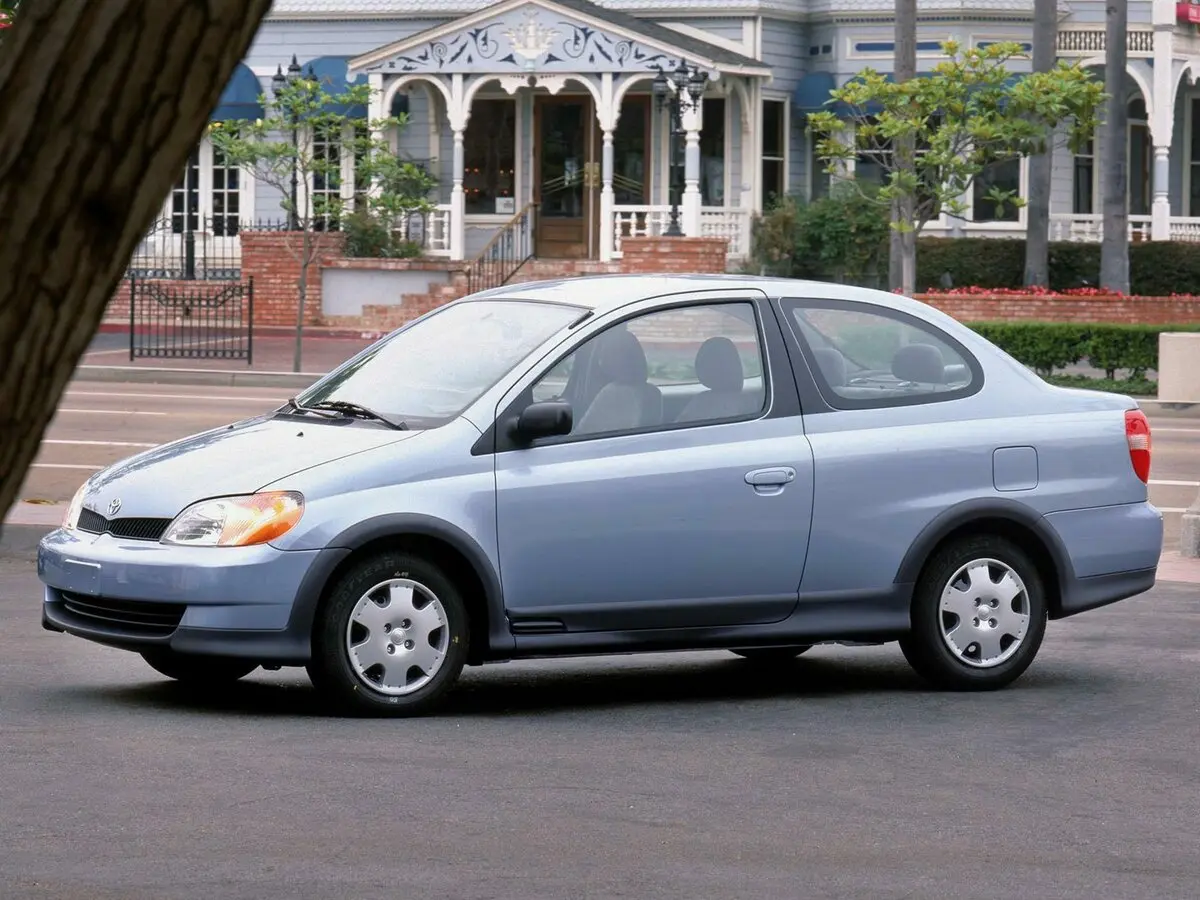 Toyota Echo 1999 – 2005 Купе — сүрөт 2