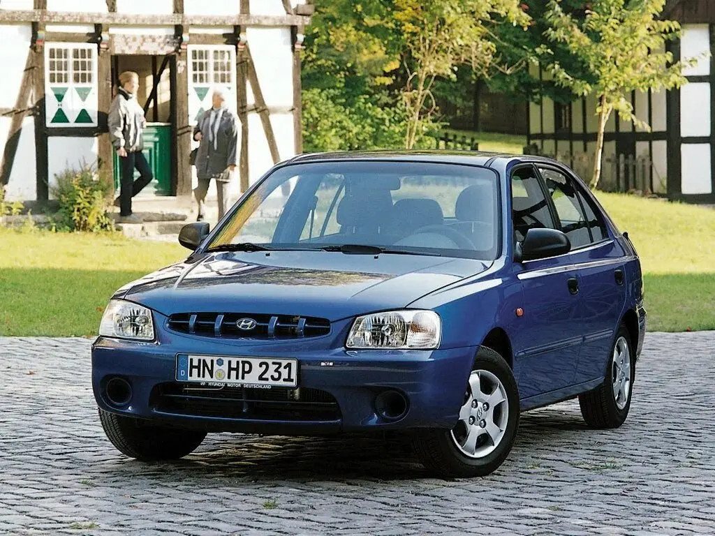 Hyundai Accent II Хэтчбек 5 дв. — фото 2