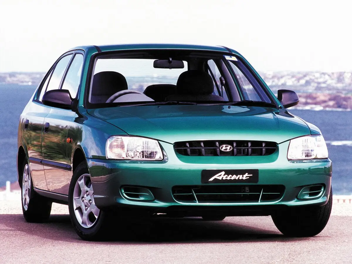 Hyundai Accent II Хэтчбек 5 дв. — фото 4