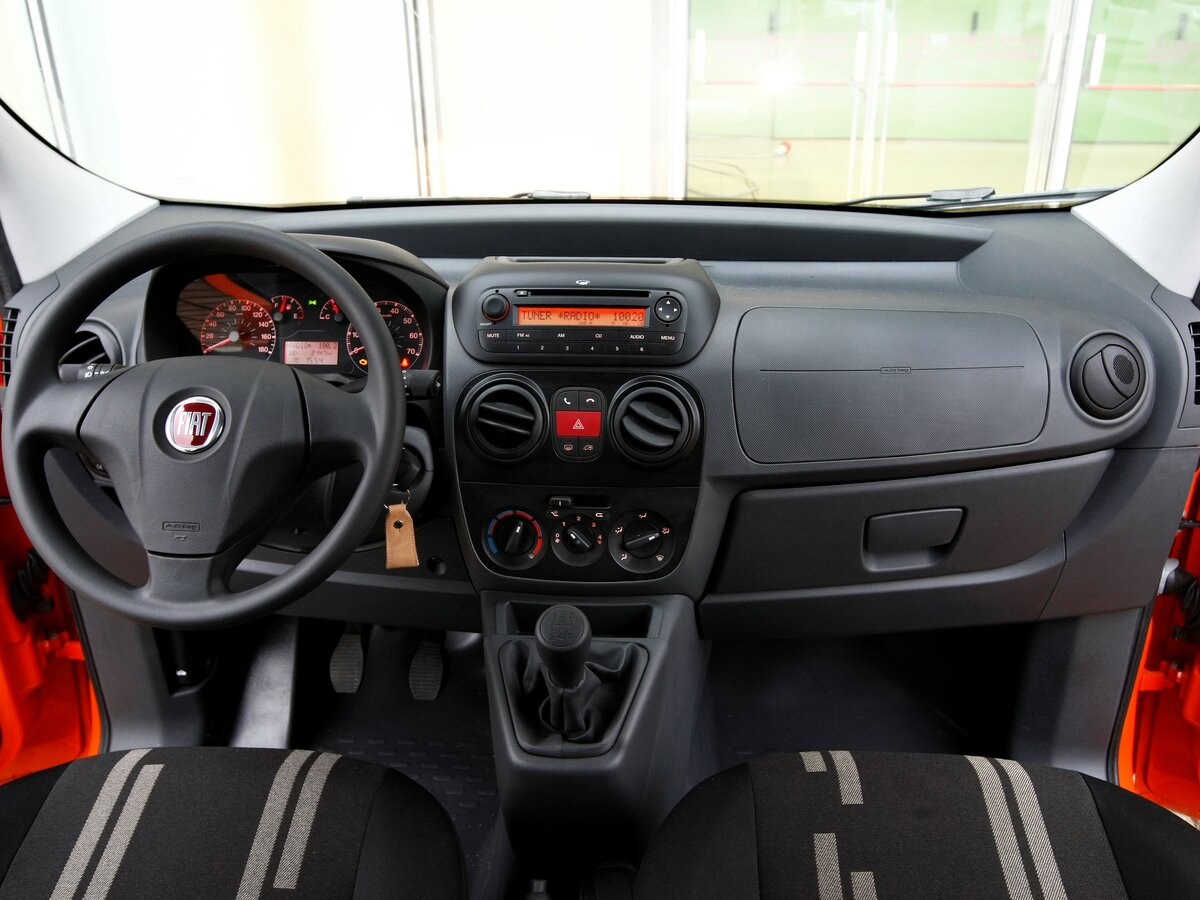 Fiat Fiorino III Компактвэн — фото 5