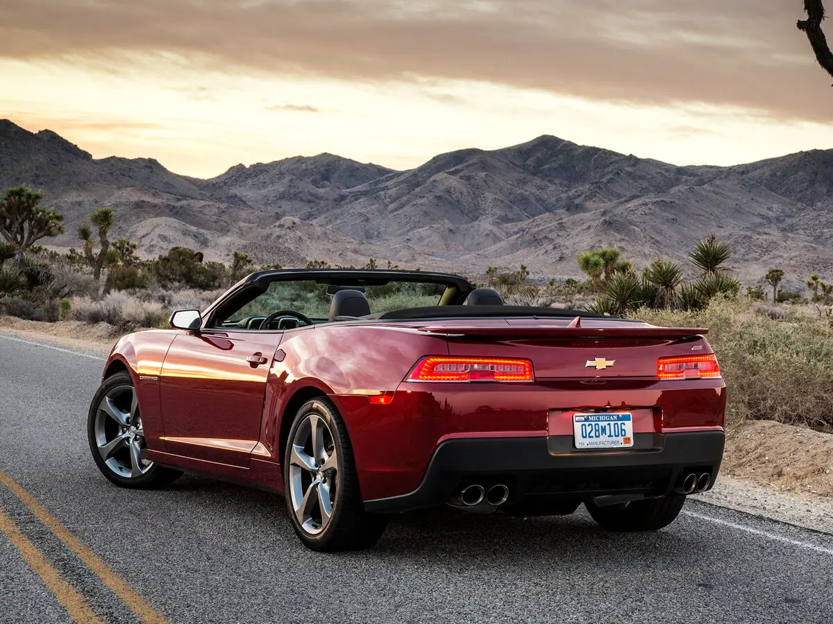Chevrolet Camaro V Рестайлинг Кабриолет — сүрөт 4