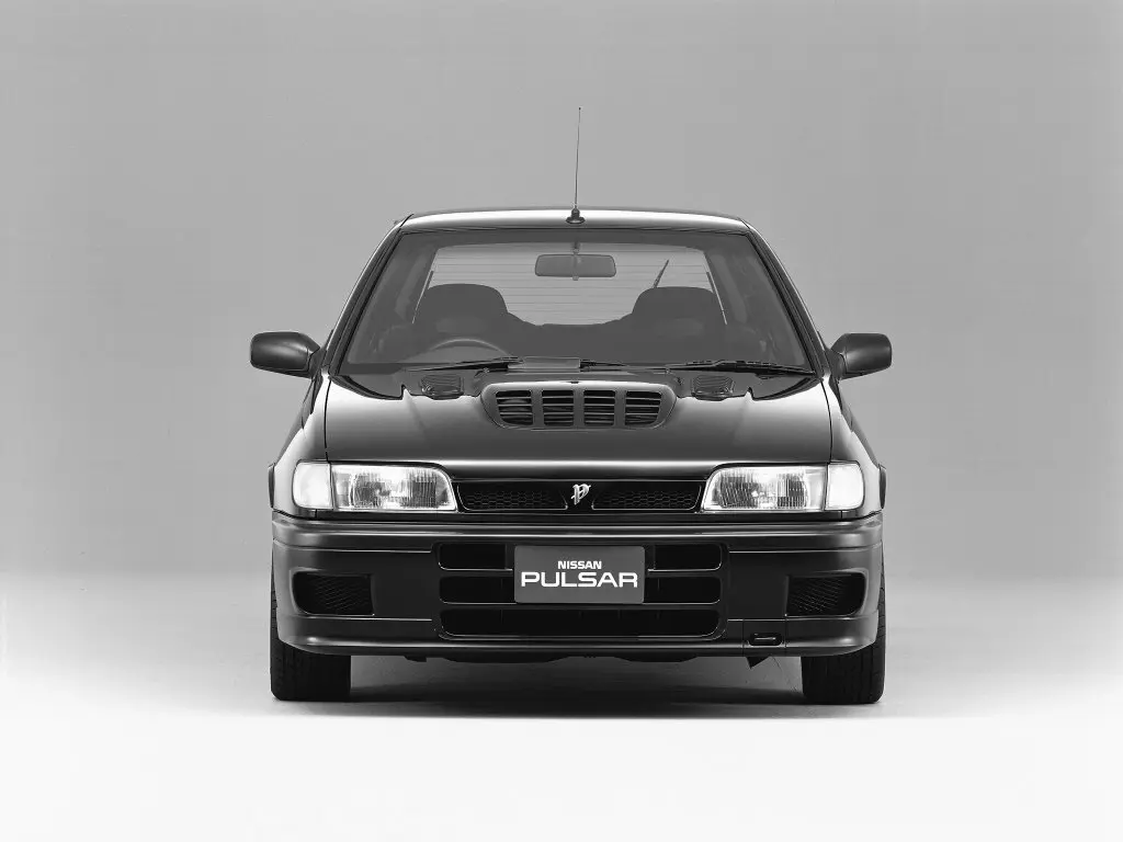 Nissan Pulsar IV (N14) Хэтчбек 3 дв. — сүрөт 3