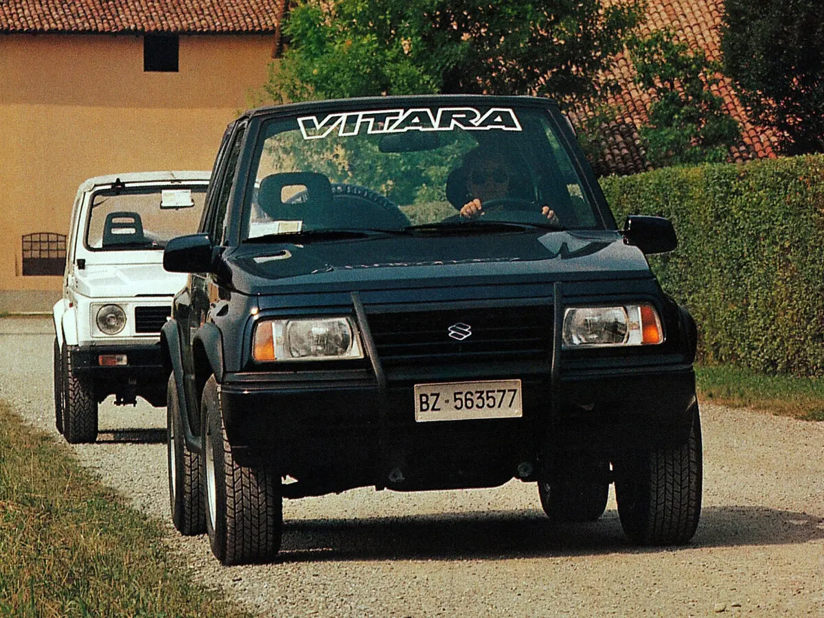 Suzuki Vitara I Внедорожник 3 дв. — сүрөт 3