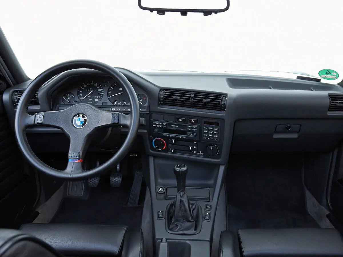 BMW 3 серии II (E30) Купе — сүрөт 6